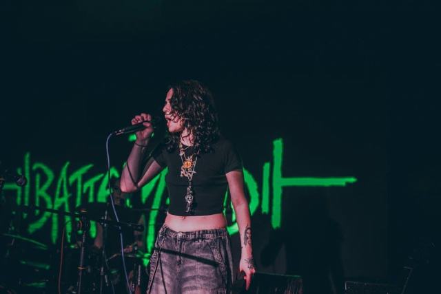 Florent Pagny et ses cheveux longs : implant capillaire de star française ?