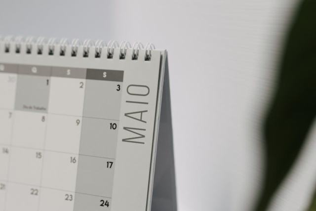 Greffe de cheveux : chronologie complète de la repousse mois par mois Greffe de cheveux : chronologie complète de la repousse mois par mois