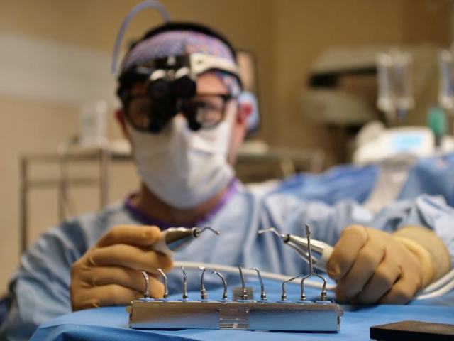 SAFE FUE2 : comment cette technique ameliore les résultats de la greffe SAFE FUE2 : comment cette technique ameliore les résultats de la greffe